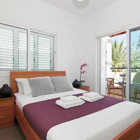 Villa Palm By Interhome Protarász