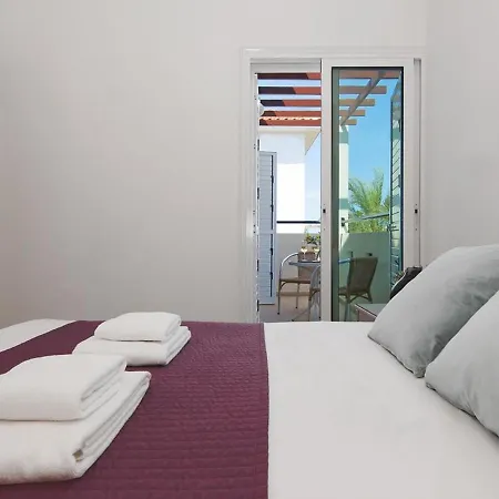 Palm By Interhome